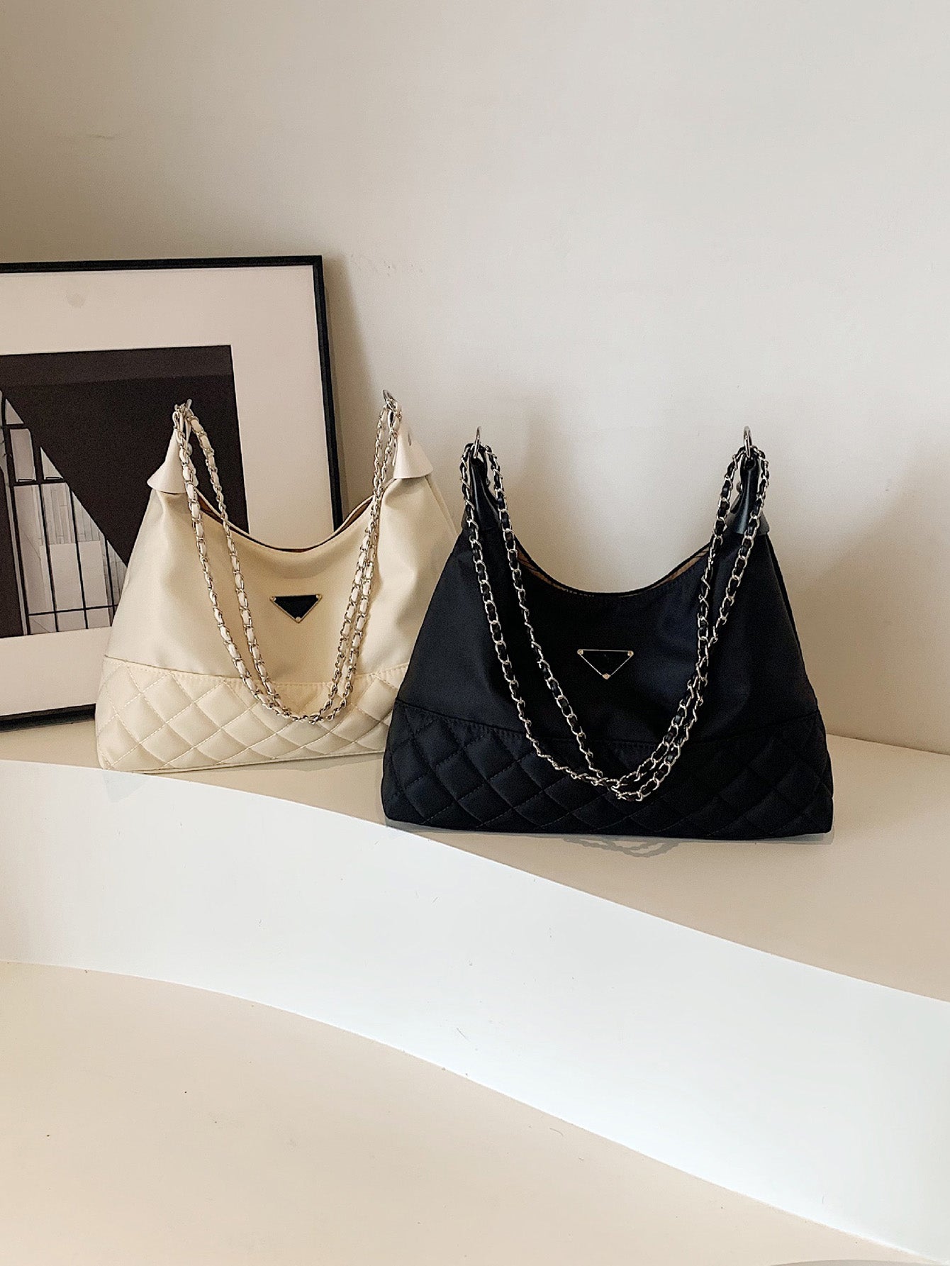 Stylish & Spacious Women's Tote Bag – Perfect for Work & Leisure - 2 Colors