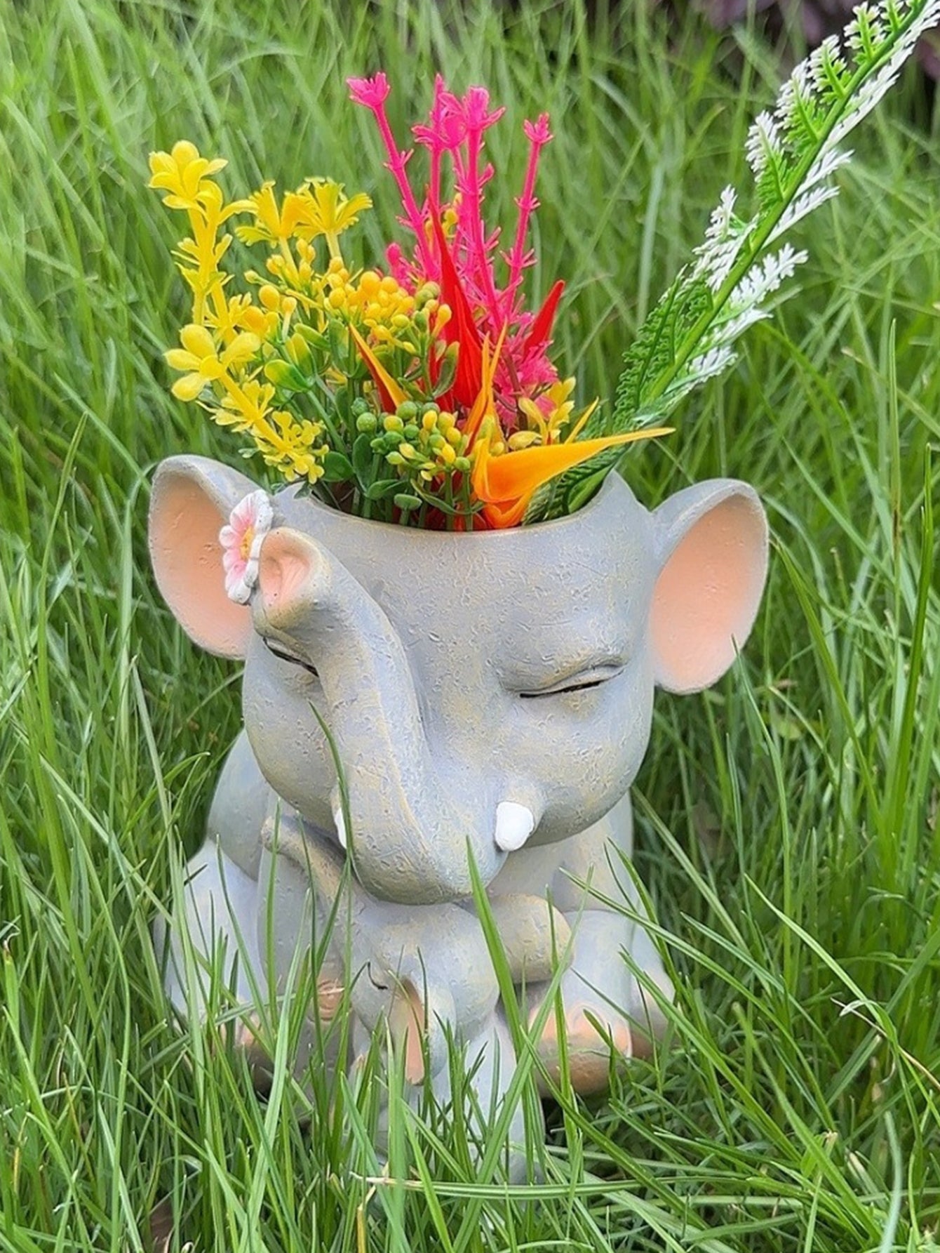 Creative and cute elephant flower pot ornaments