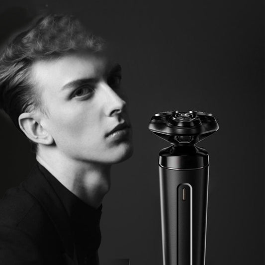 Men's three-blade shaver