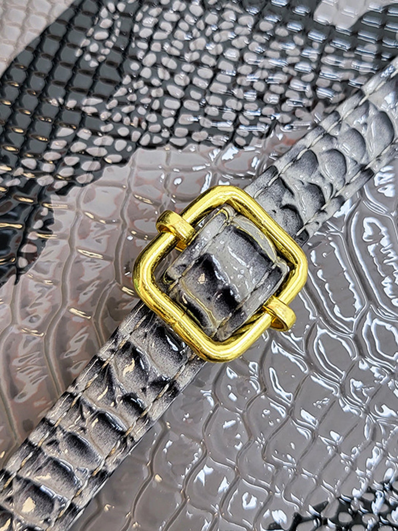Simple and light luxury Large capacity crocodile pattern handbag