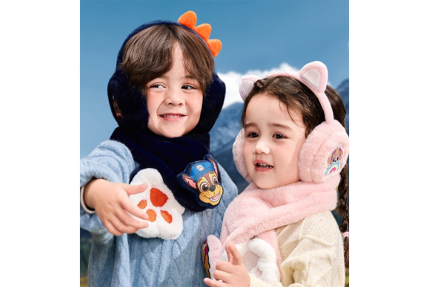 **Children's Warm Scarf and Earmuff **