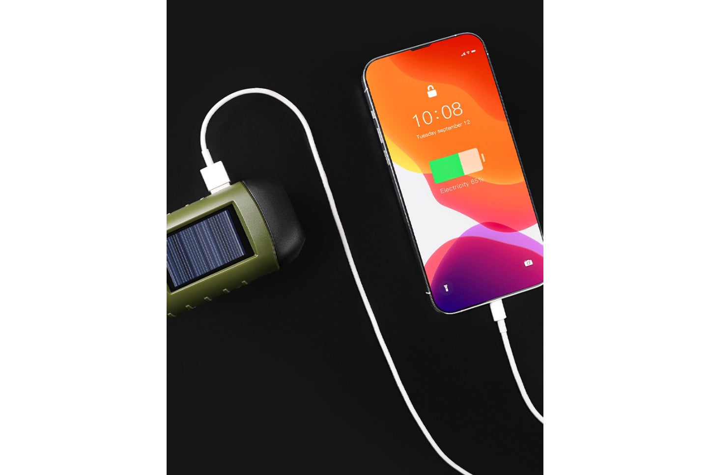 Solar-Powered Flashlight, Hand-Cranked/USB Rechargeable