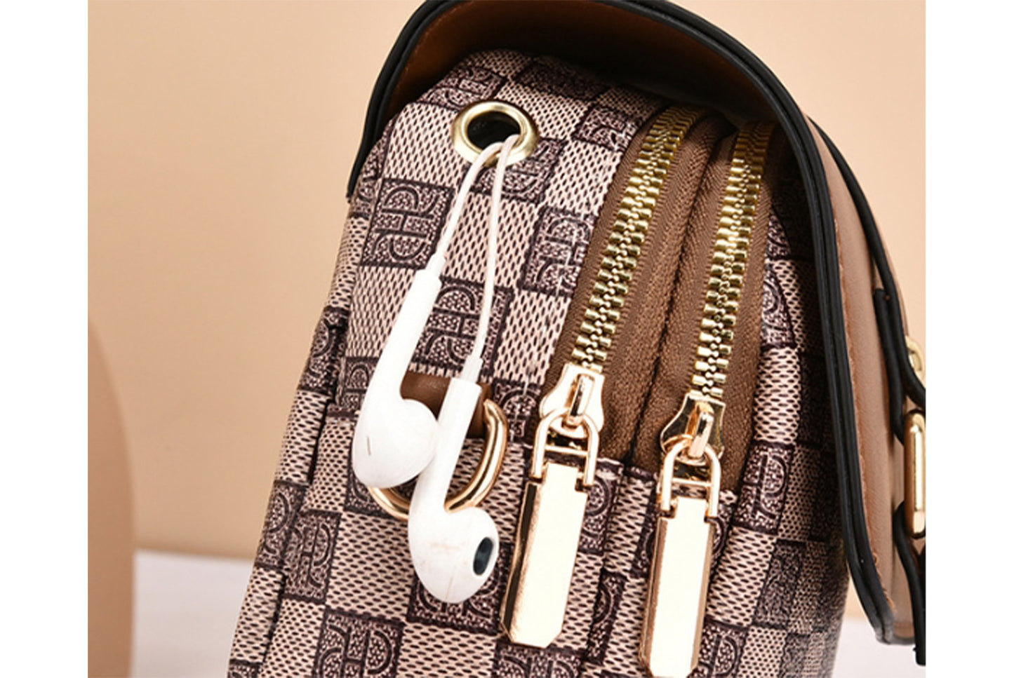 Women's Mini Cell Phone Bag:
