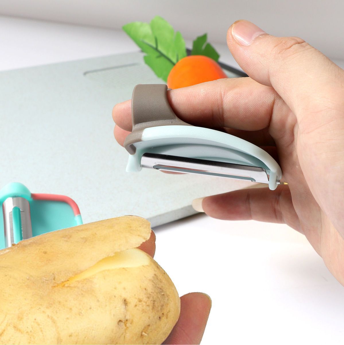 Vegetable Peeling Tool