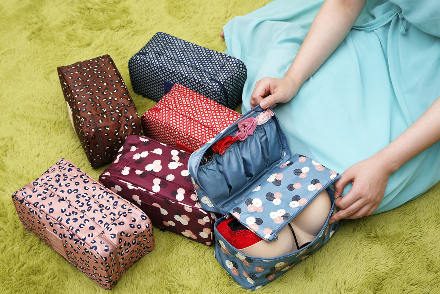 Multifunctional travel storage bag
