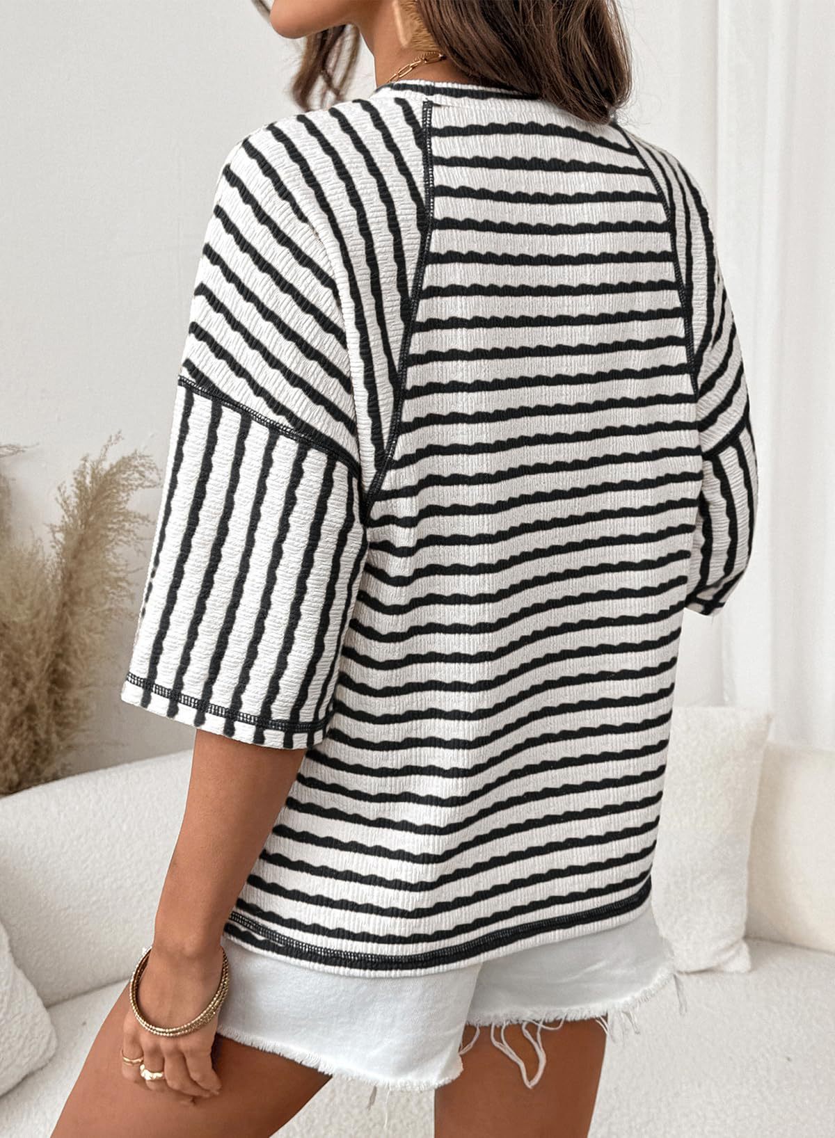# Women's Striped Short-Sleeve Crew Neck Pullover T-Shirt