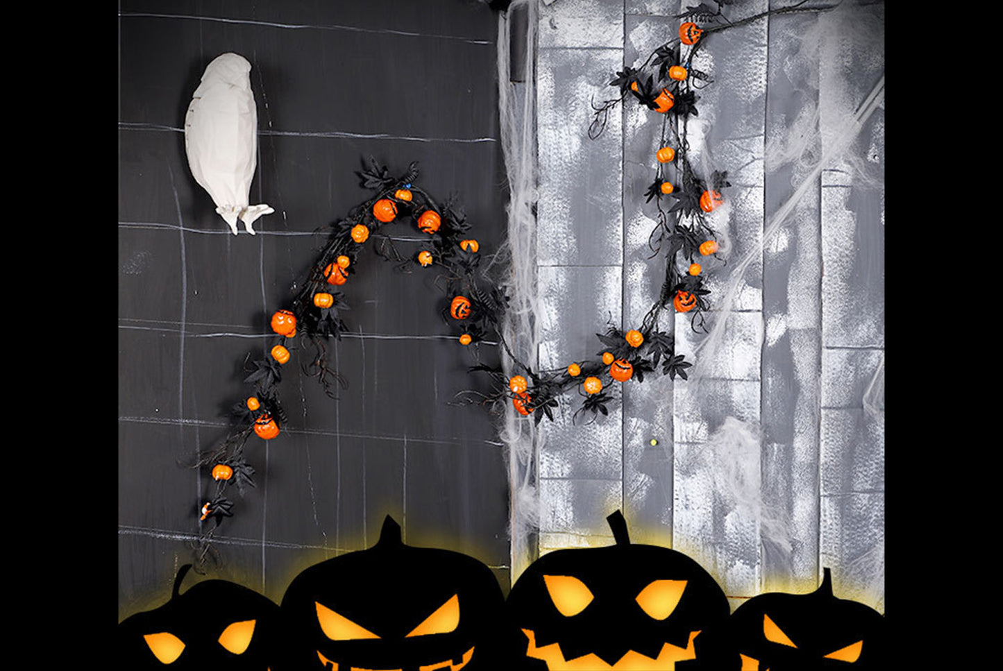 **Halloween 1.8m Black Maple Leaf Scary Pumpkin Vines Home Party Door Hanging**