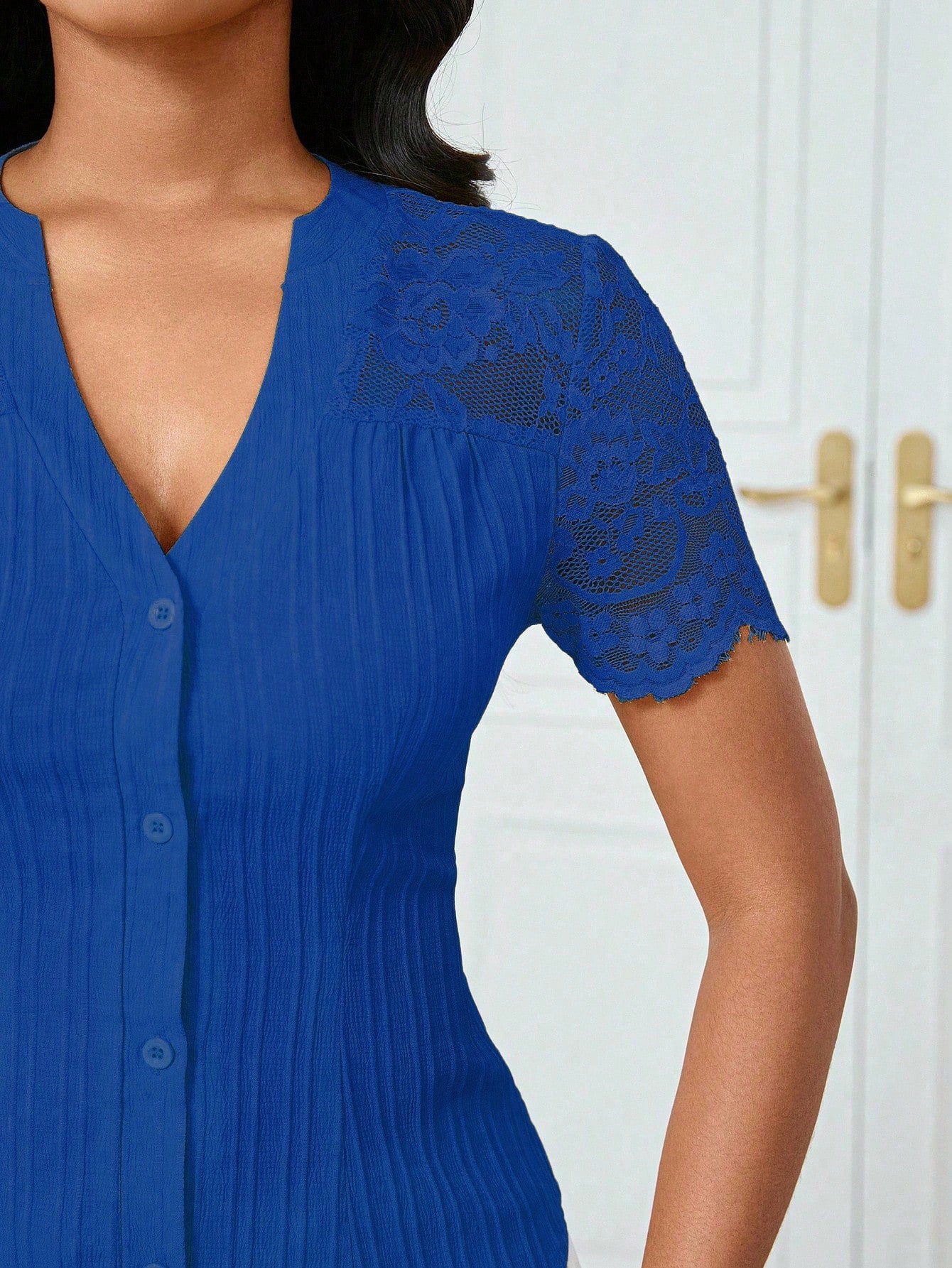 Solid Color Embroidered Hollow-Out Short-Sleeve Top
