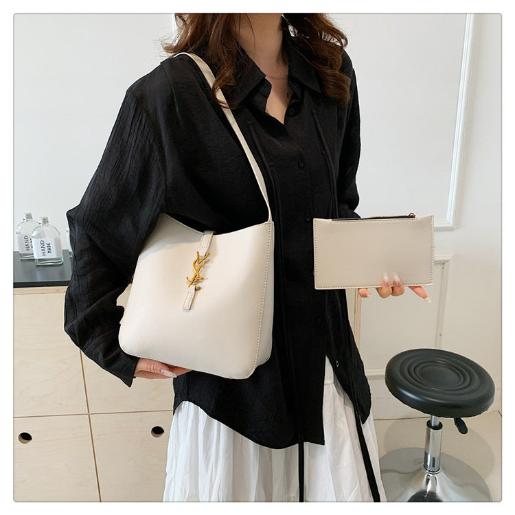 # Trendy Large-Capacity Bucket Bag (Shoulder/Crossbody)