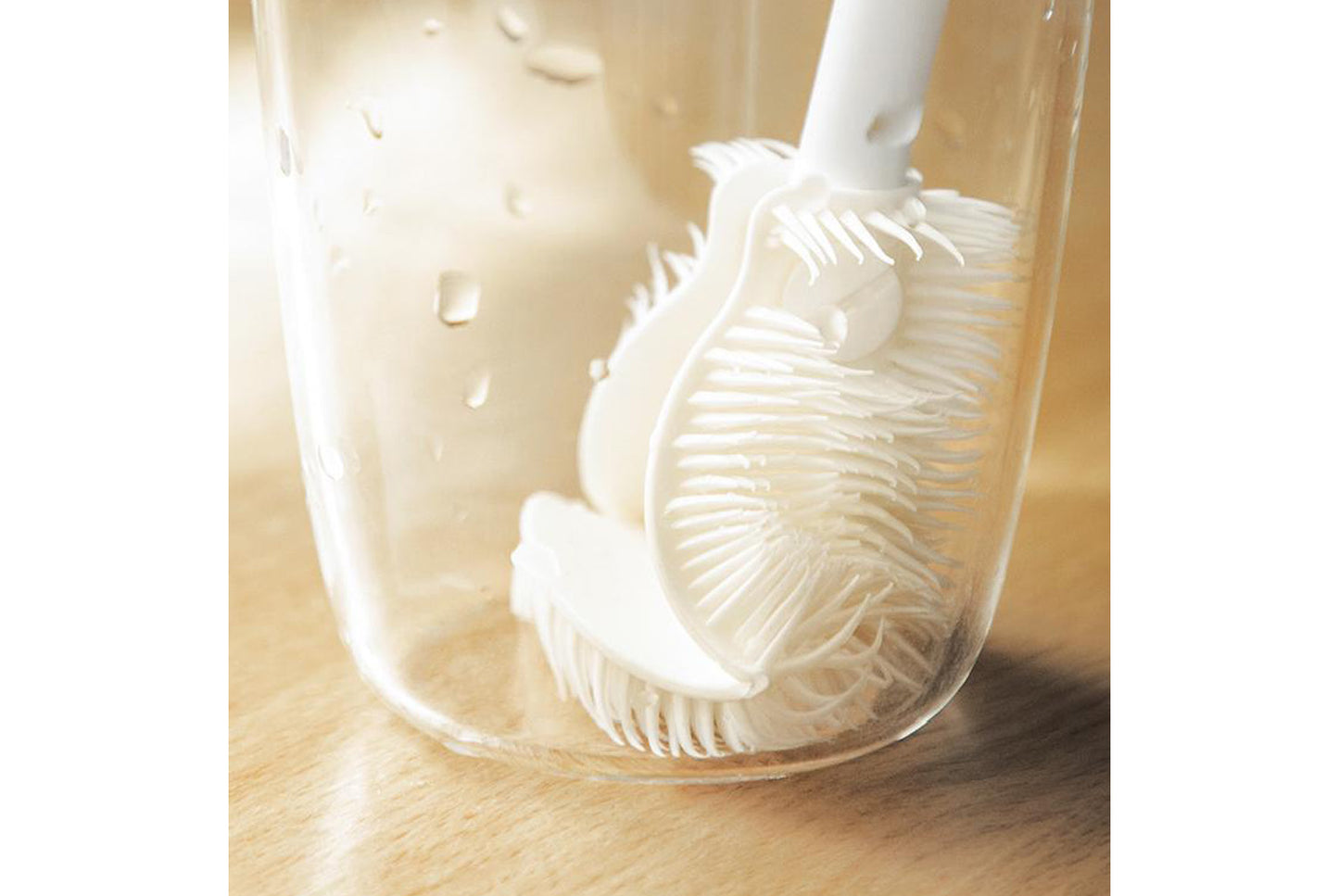 Silicone bottle brush