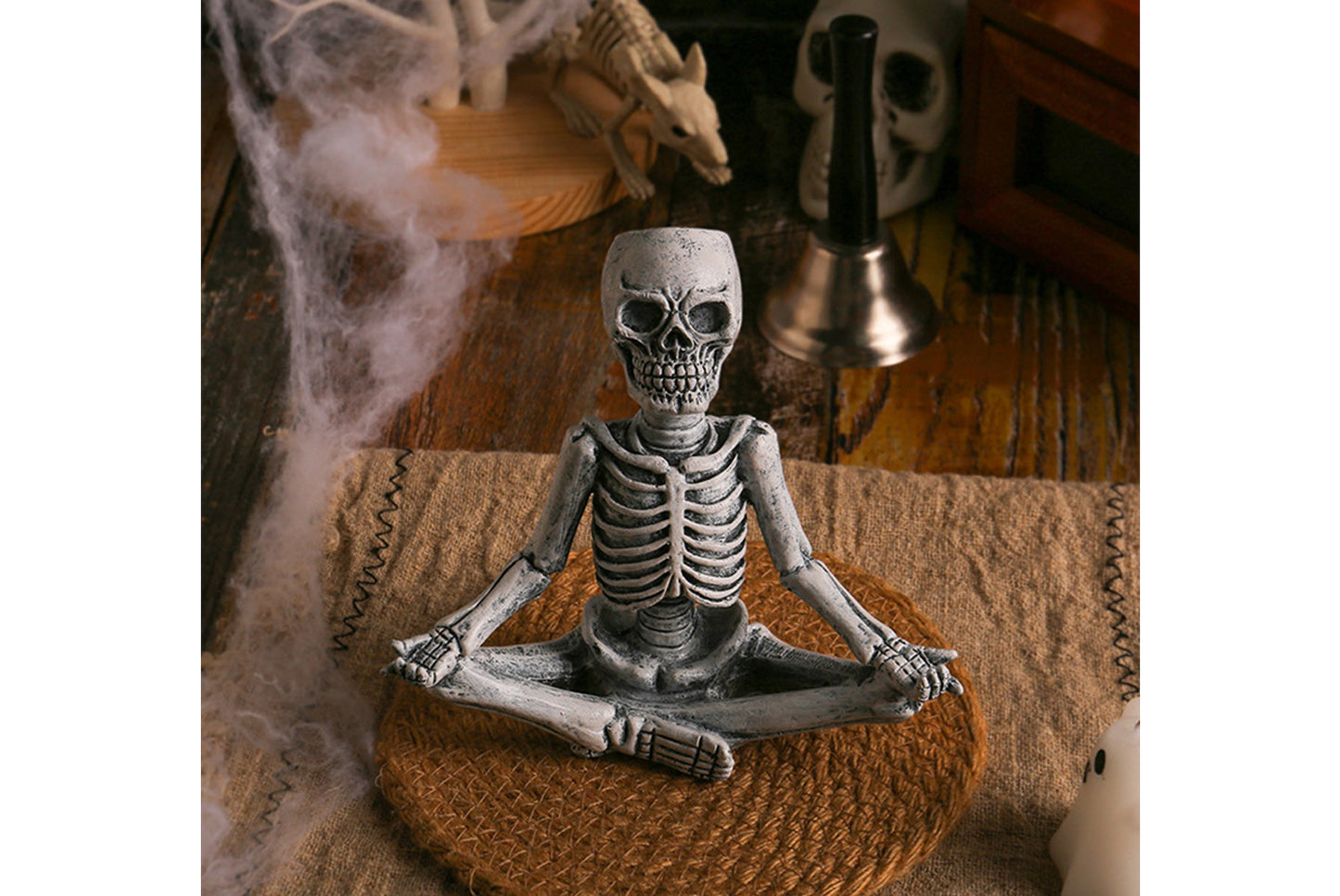 Halloween Yoga Skull Ornament | Resin Craft