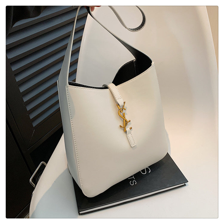 # Trendy Large-Capacity Bucket Bag (Shoulder/Crossbody)