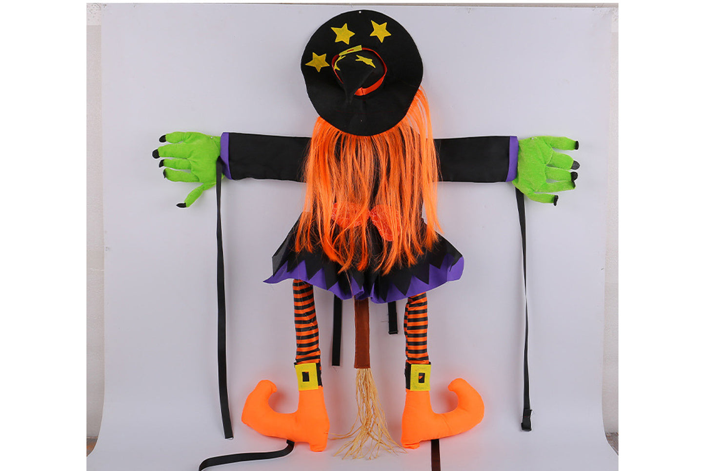 Halloween Tree-Climbing Witch Decoration