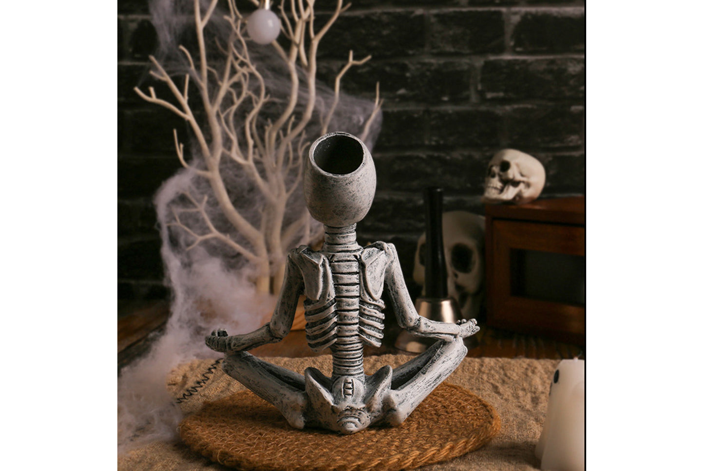 Halloween Yoga Skull Ornament | Resin Craft