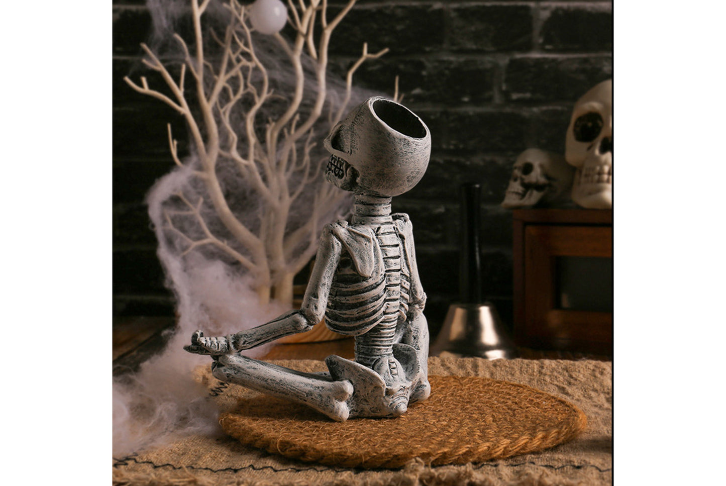 Halloween Yoga Skull Ornament | Resin Craft