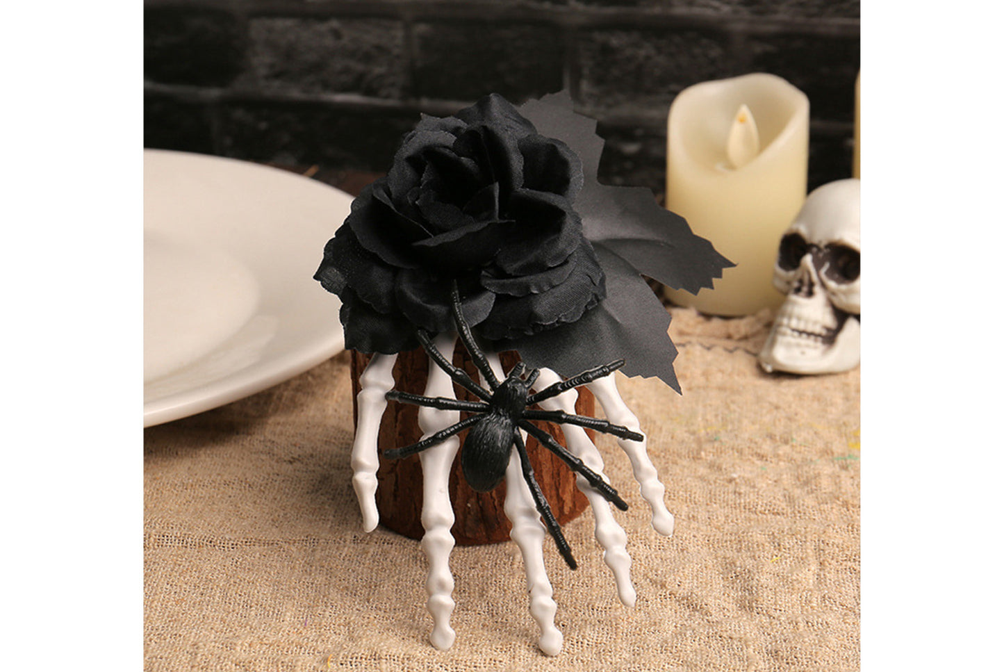 **Halloween Black Rose Bone Claw Side Hair Clip**