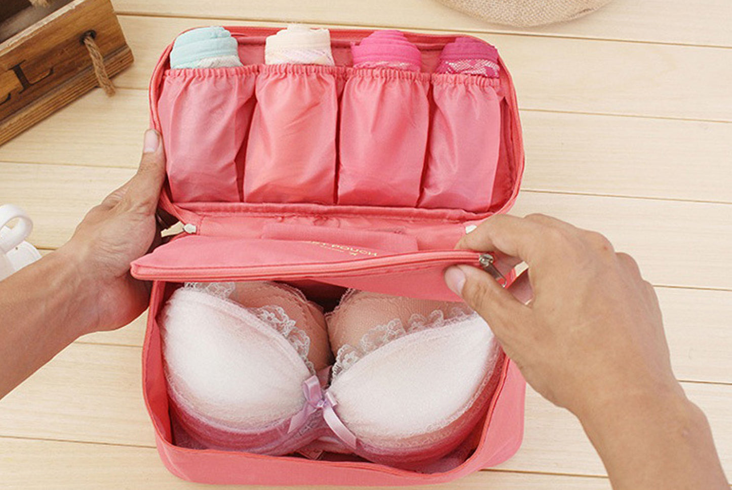 Multifunctional storage bag