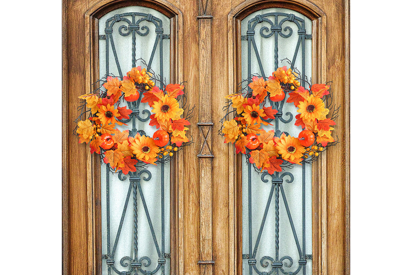 Berry Door Hanger (Pine Cone Pumpkin Style)
