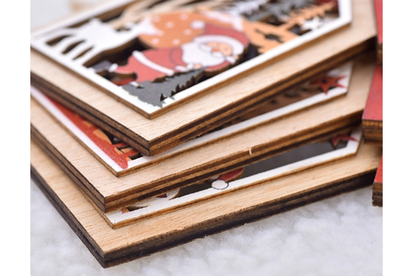 **Wooden Box Christmas Ornament Set - Holiday Decorations**