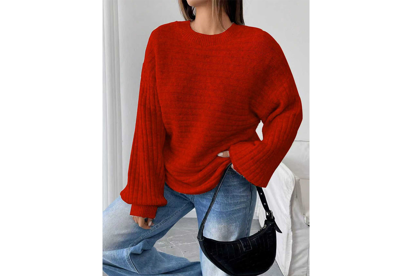 Loose-fitting Ribbed Knit Sweater
