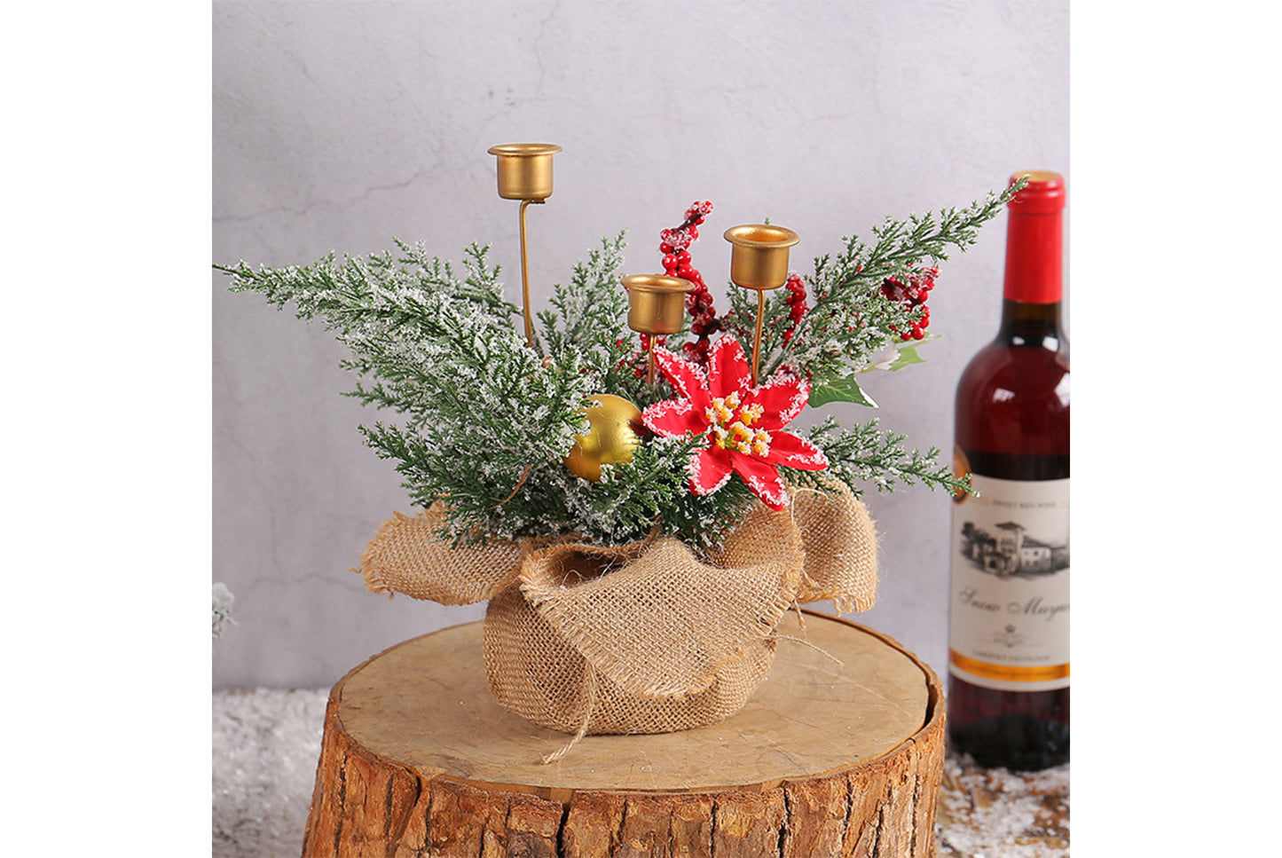 **Christmas Red Fruit Wreath - Creative Desktop Decoration**