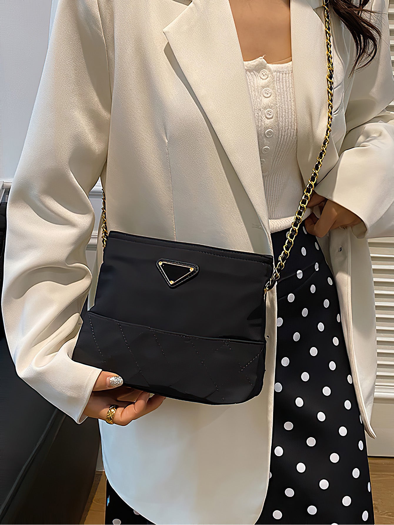Luxury Quilted Bucket Bag – Stylish & Spacious - 2 Options