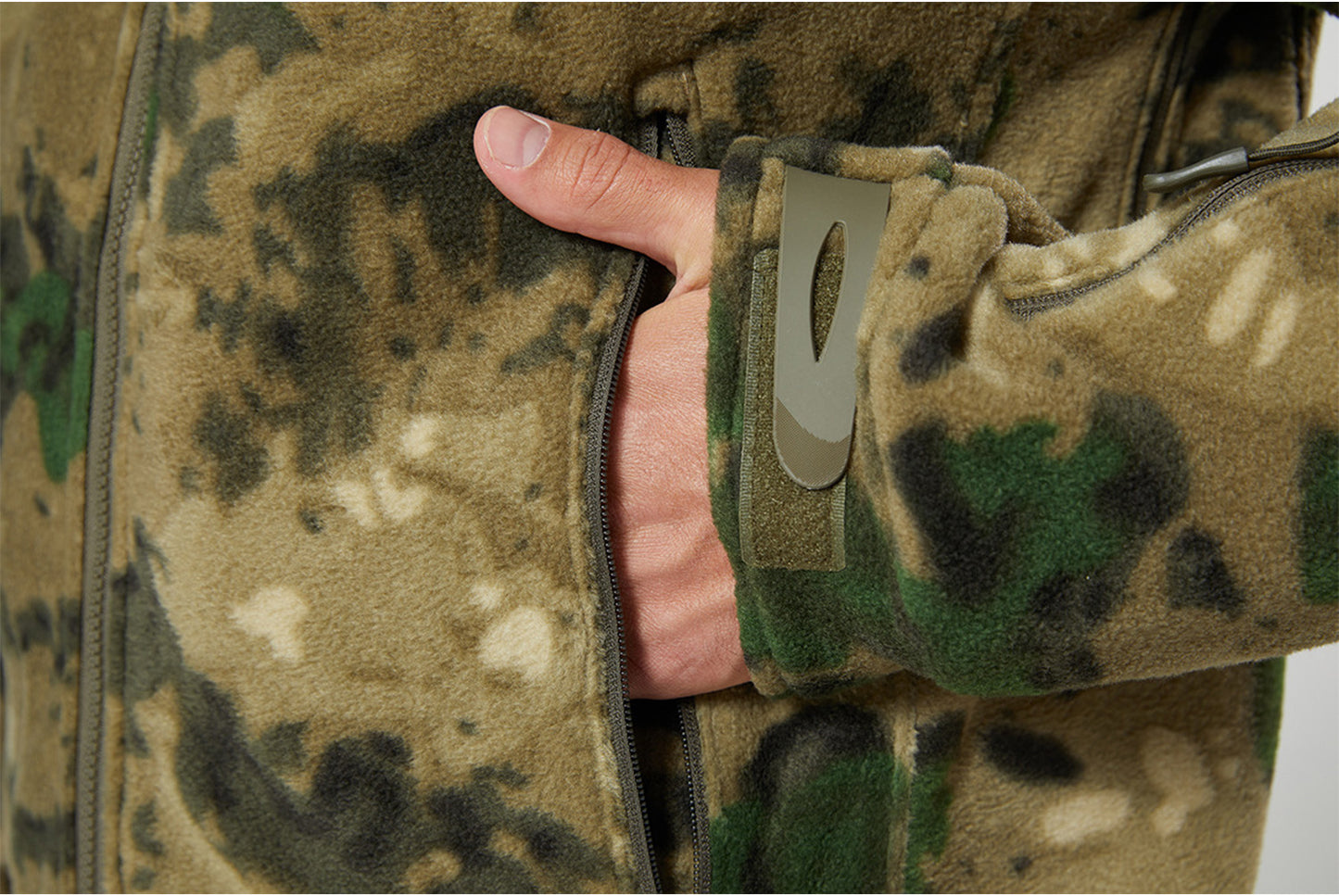 Men's Tactical Camouflage Fleece Hooded Jacket