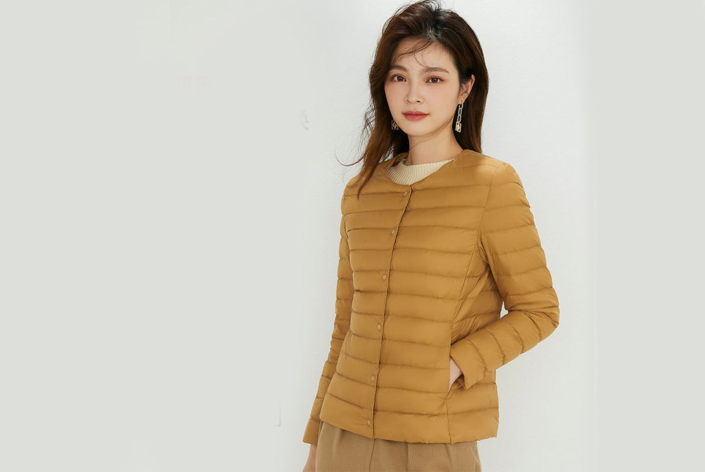 **Lightweight Down-Lined Down Jacket for Autumn/Winter (Warm Version)**