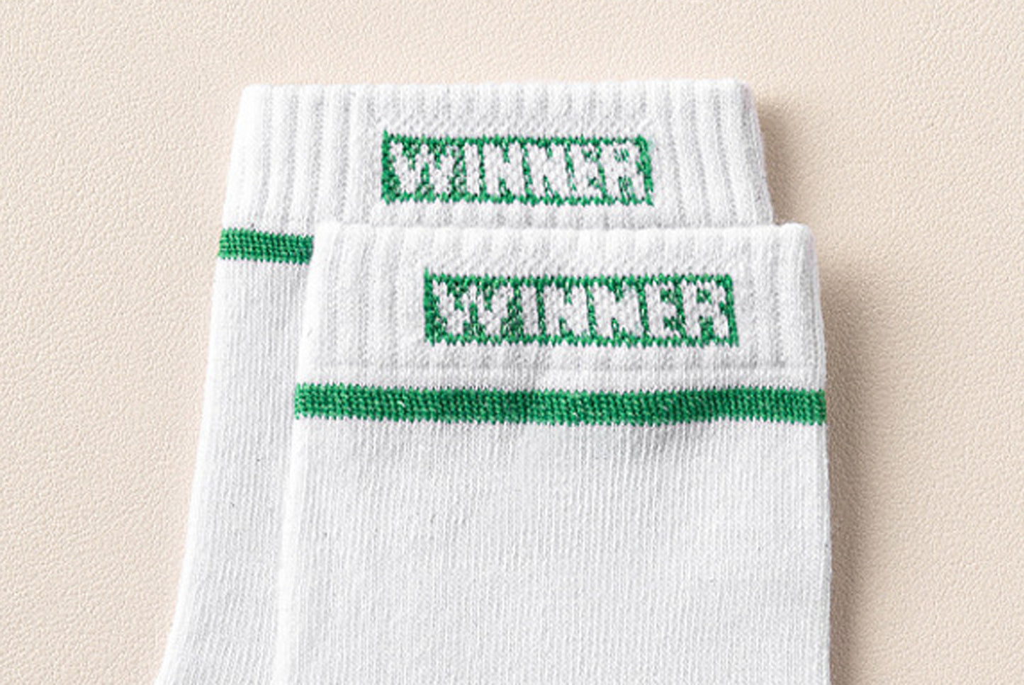 Men's Solid Color Letter Mid-Calf Sports Socks