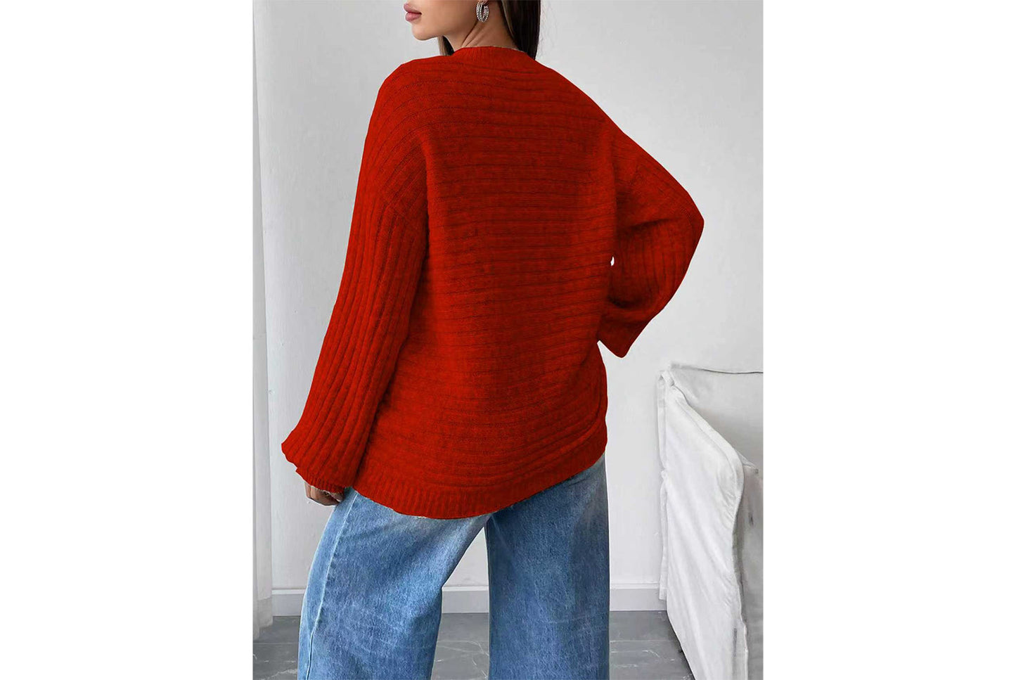 Loose-fitting Ribbed Knit Sweater