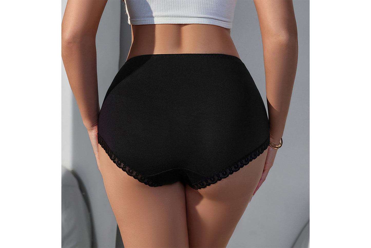 Women's Lace Briefs (Three Colors, Simple and Breathable)