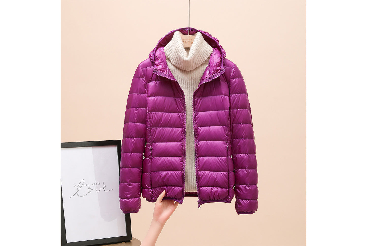 **Ladies short white duck down jacket (lightweight and warm)**