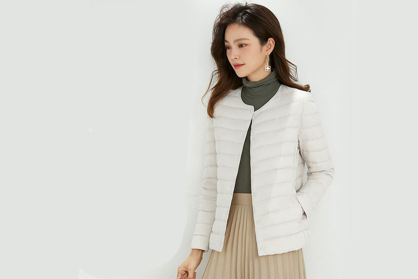 **Lightweight Down-Lined Down Jacket for Autumn/Winter (Warm Version)**