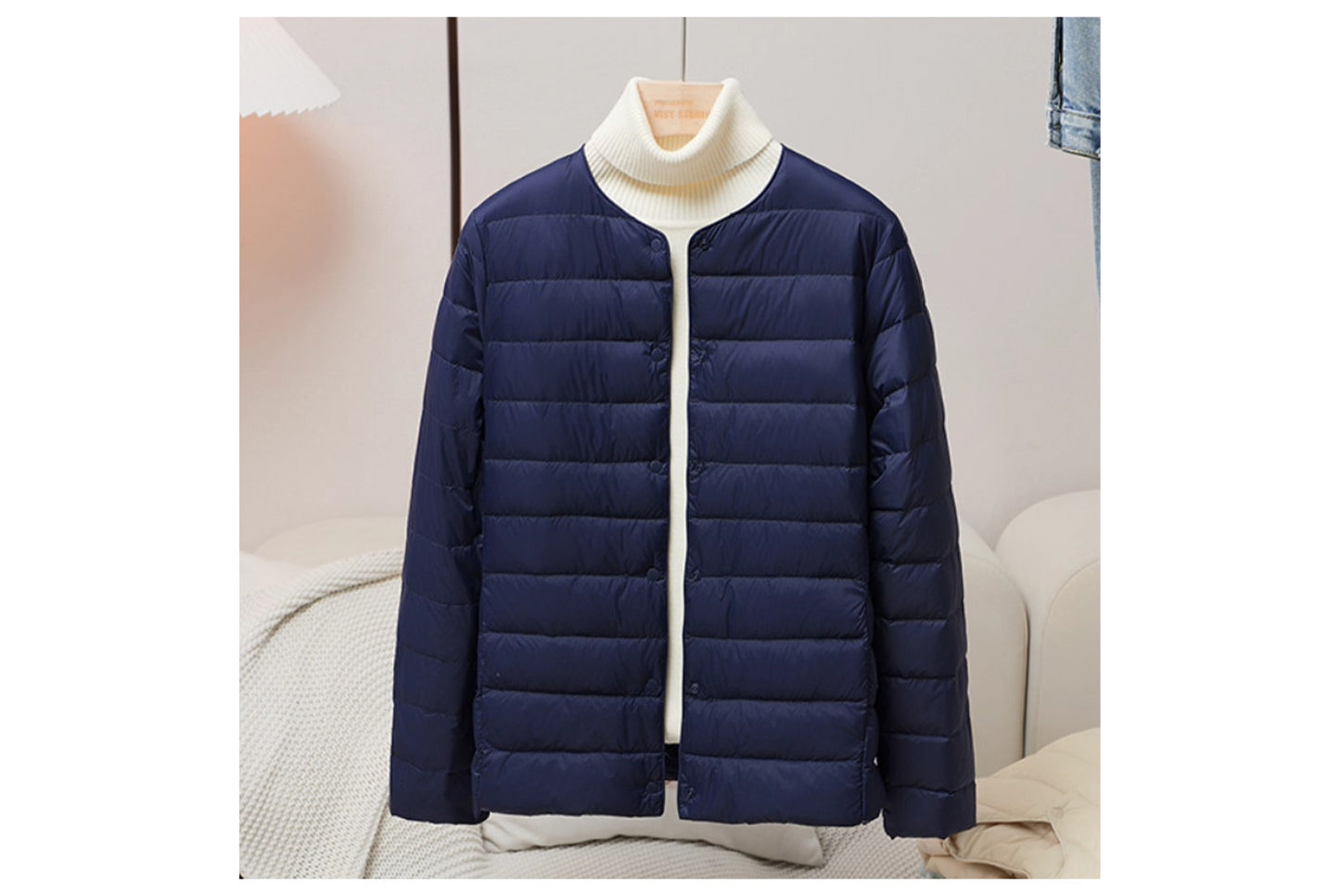 **Lightweight Down-Lined Down Jacket for Autumn/Winter (Warm Version)**
