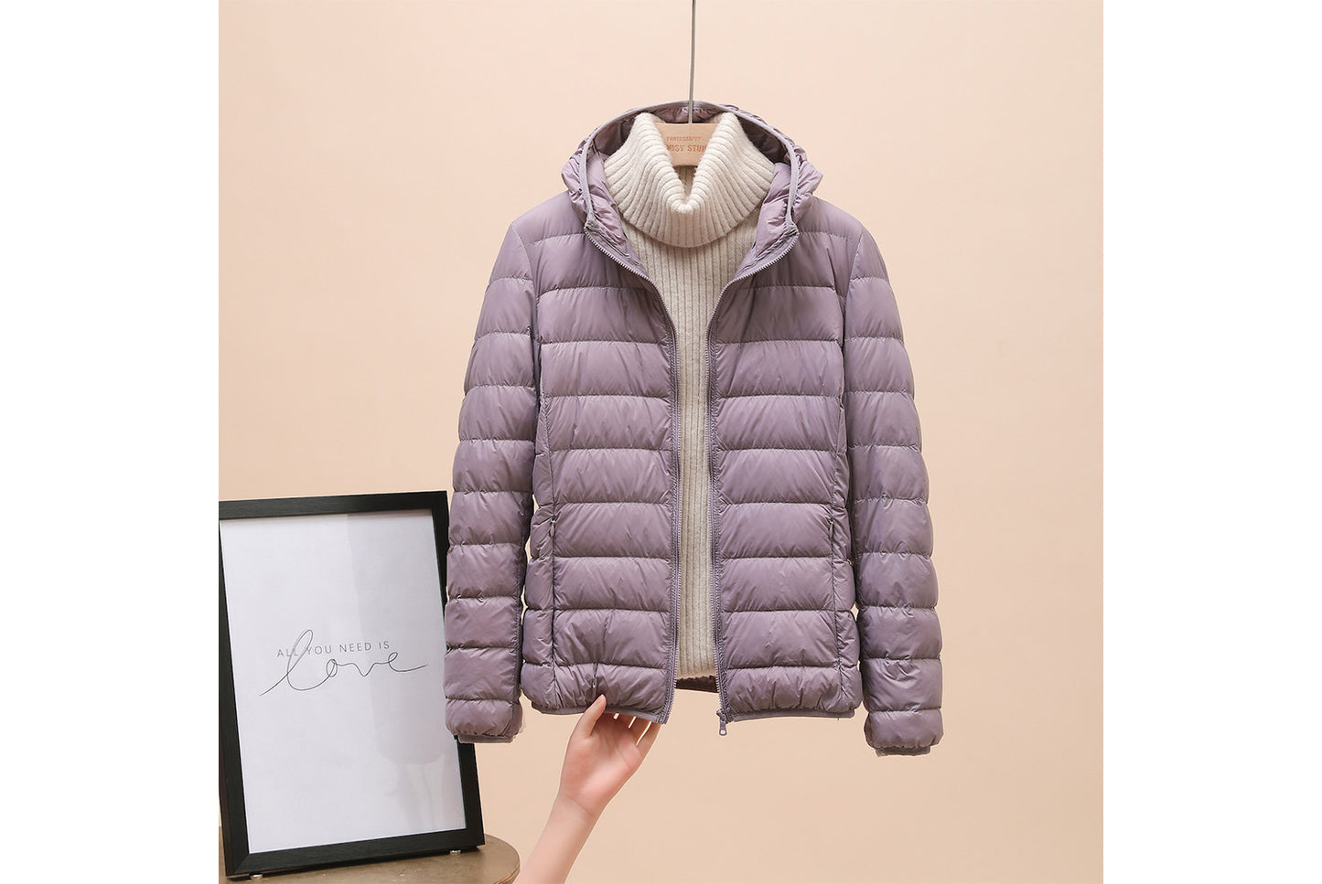 **Ladies short white duck down jacket (lightweight and warm)**