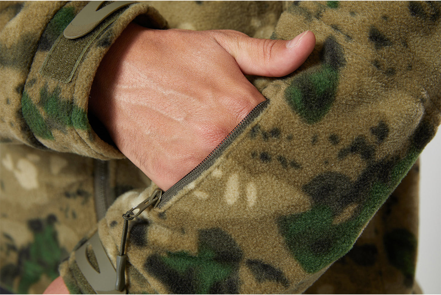 Men's Tactical Camouflage Fleece Hooded Jacket