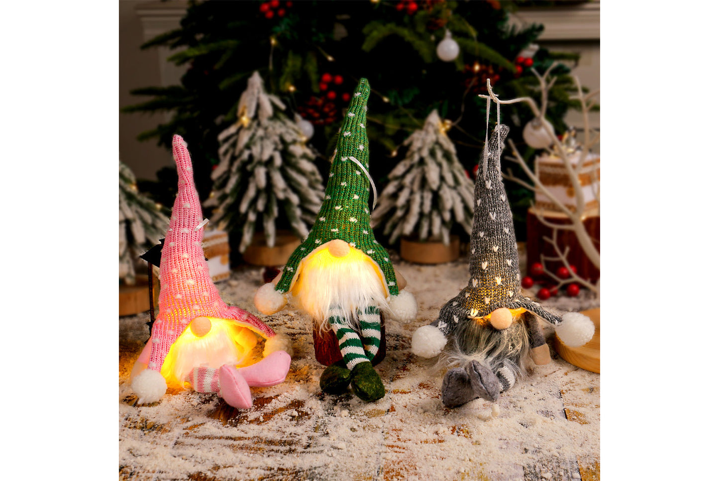 Christmas Forest Old Man Pendant - Knitted Hat Seated Faceless Doll Decoration