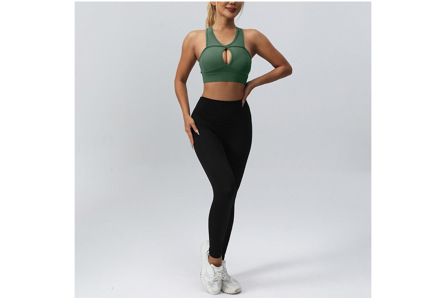 **High-Strength Shock-Insulating Sports Bra (Beautiful Back Yoga Bra)**