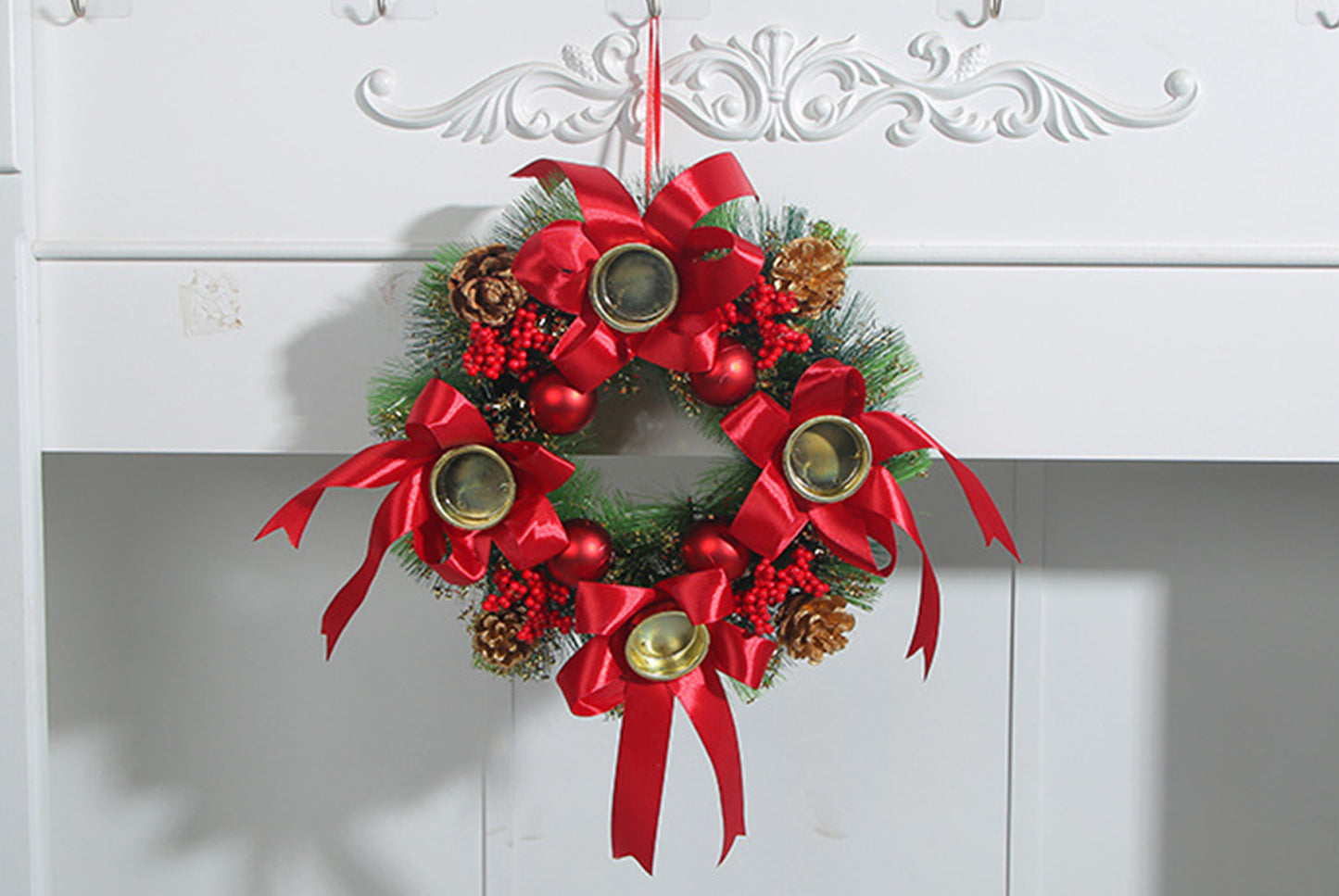 Christmas Candlestick Wreath - Simulated Pine Cone Decorative Wreath
