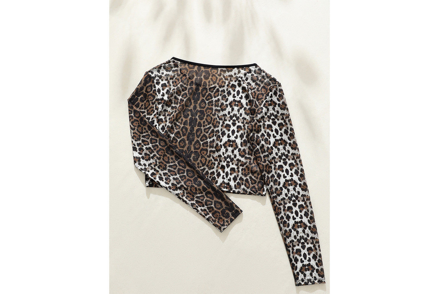 **Fashionable Leopard Print Long-Sleeved T-Shirt