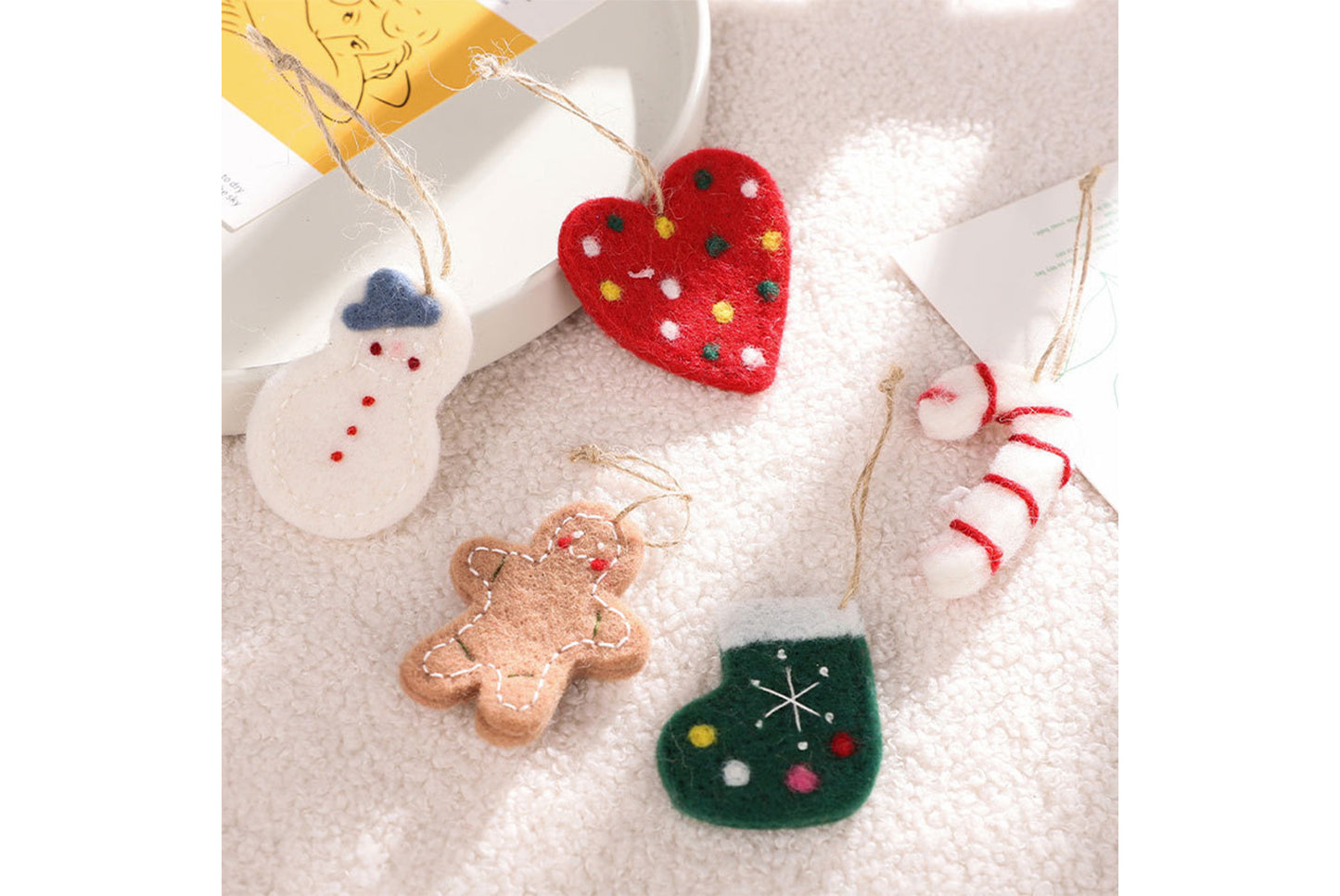 Santa Claus and Snowman Felt Pendant Gift Box