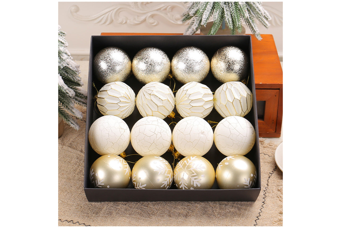 Painted Christmas Ball Pendant Set - Shaped Christmas Tree Decoration