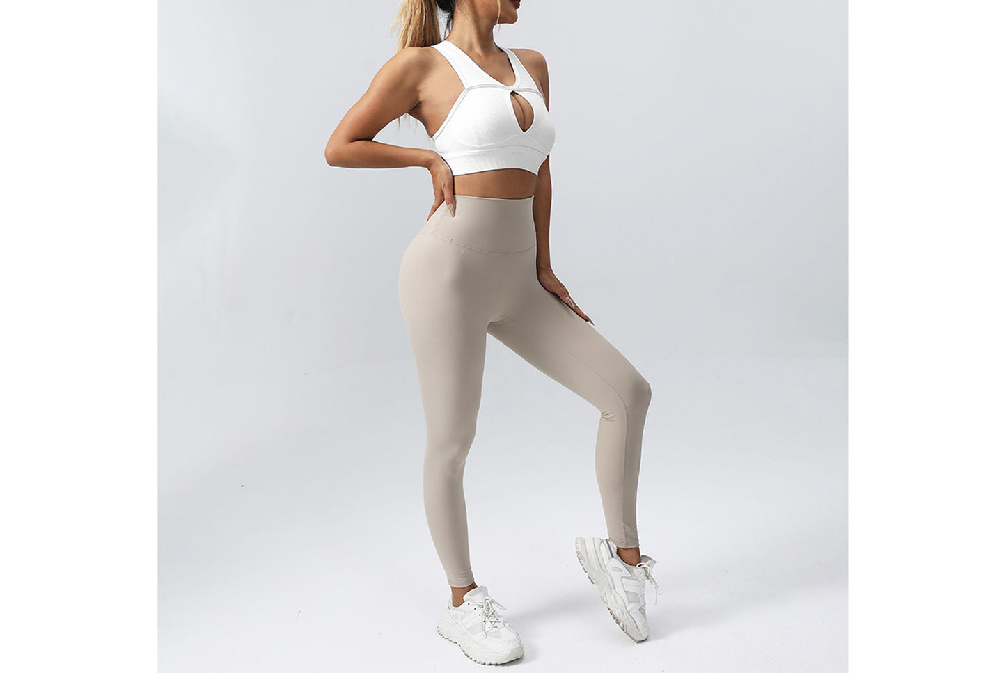 **High-Strength Shock-Insulating Sports Bra (Beautiful Back Yoga Bra)**