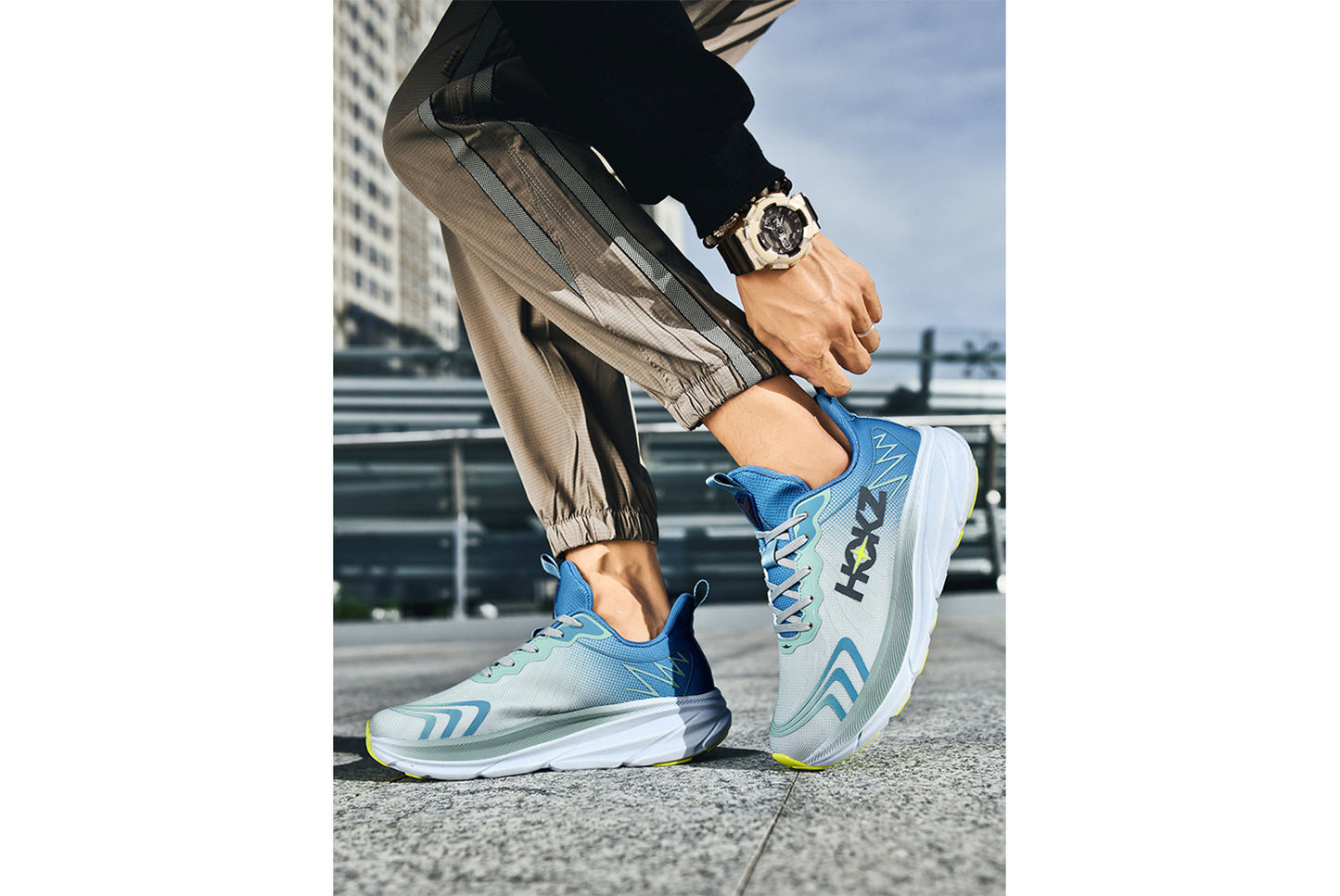 Flyknit Mesh Breathable Running Shoes