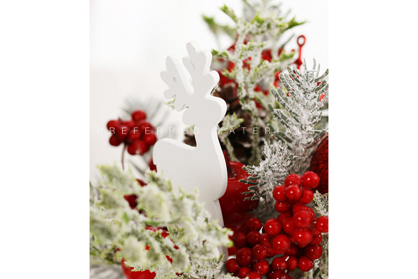 30cm Flocked Pine Cone Simulated Christmas Tree