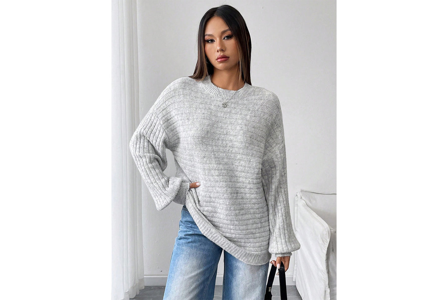Loose-fitting Ribbed Knit Sweater