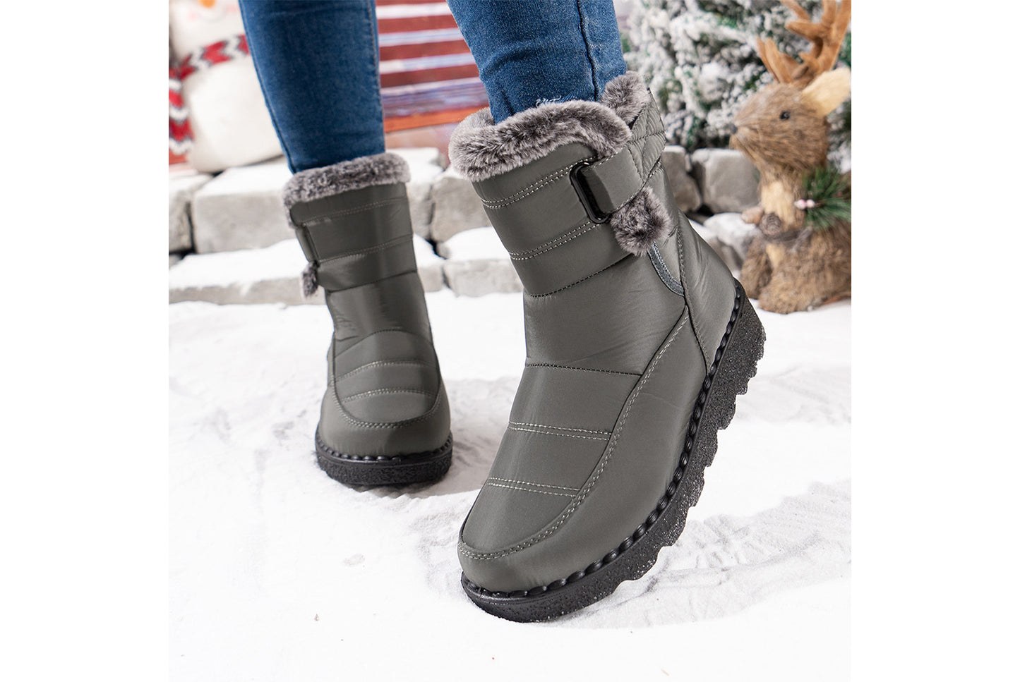 **Women's Waterproof Rabbit Fur Snow Boots**