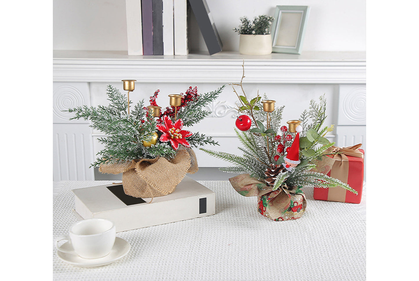 **Christmas Red Fruit Wreath - Creative Desktop Decoration**