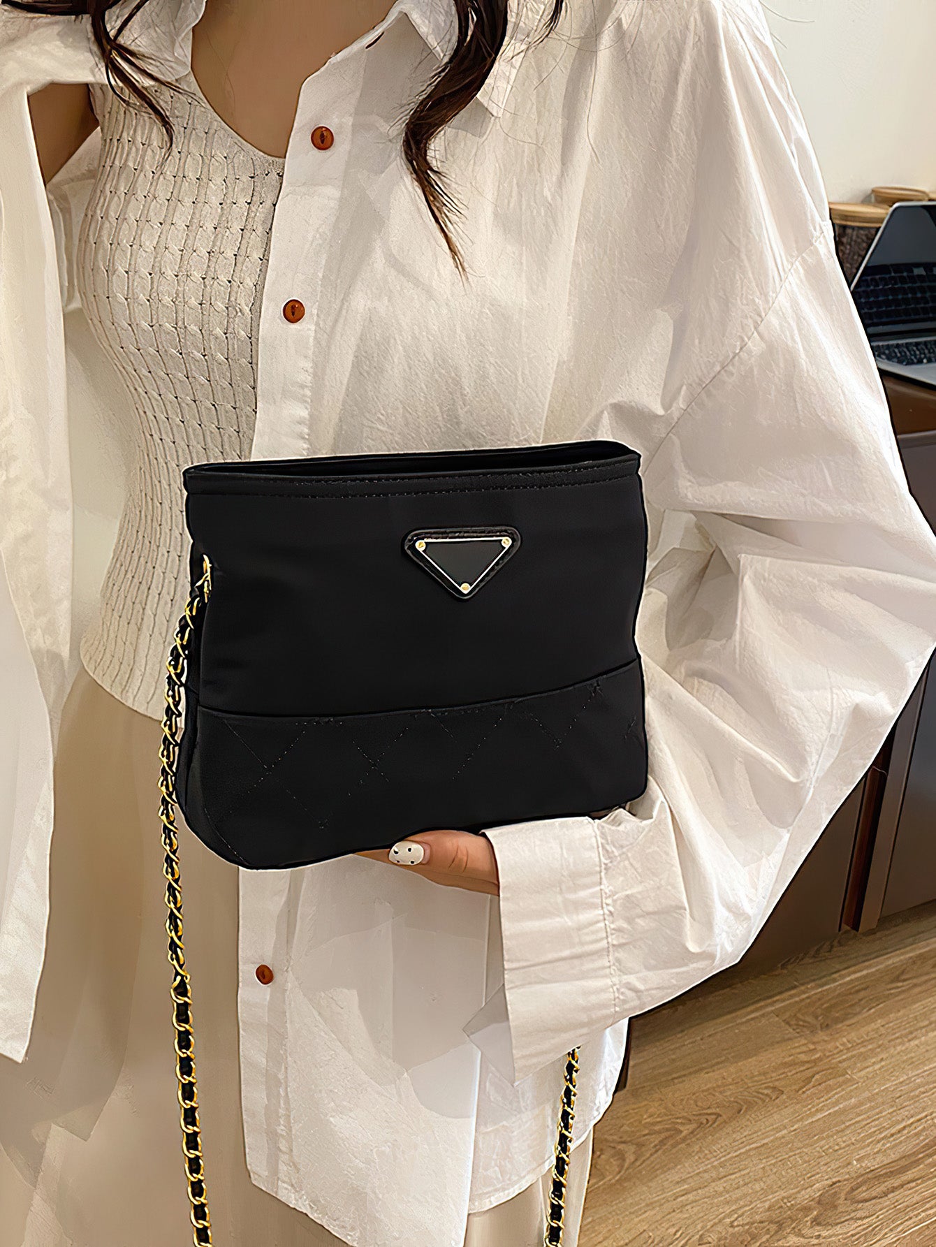 Luxury Quilted Bucket Bag – Stylish & Spacious - 2 Options