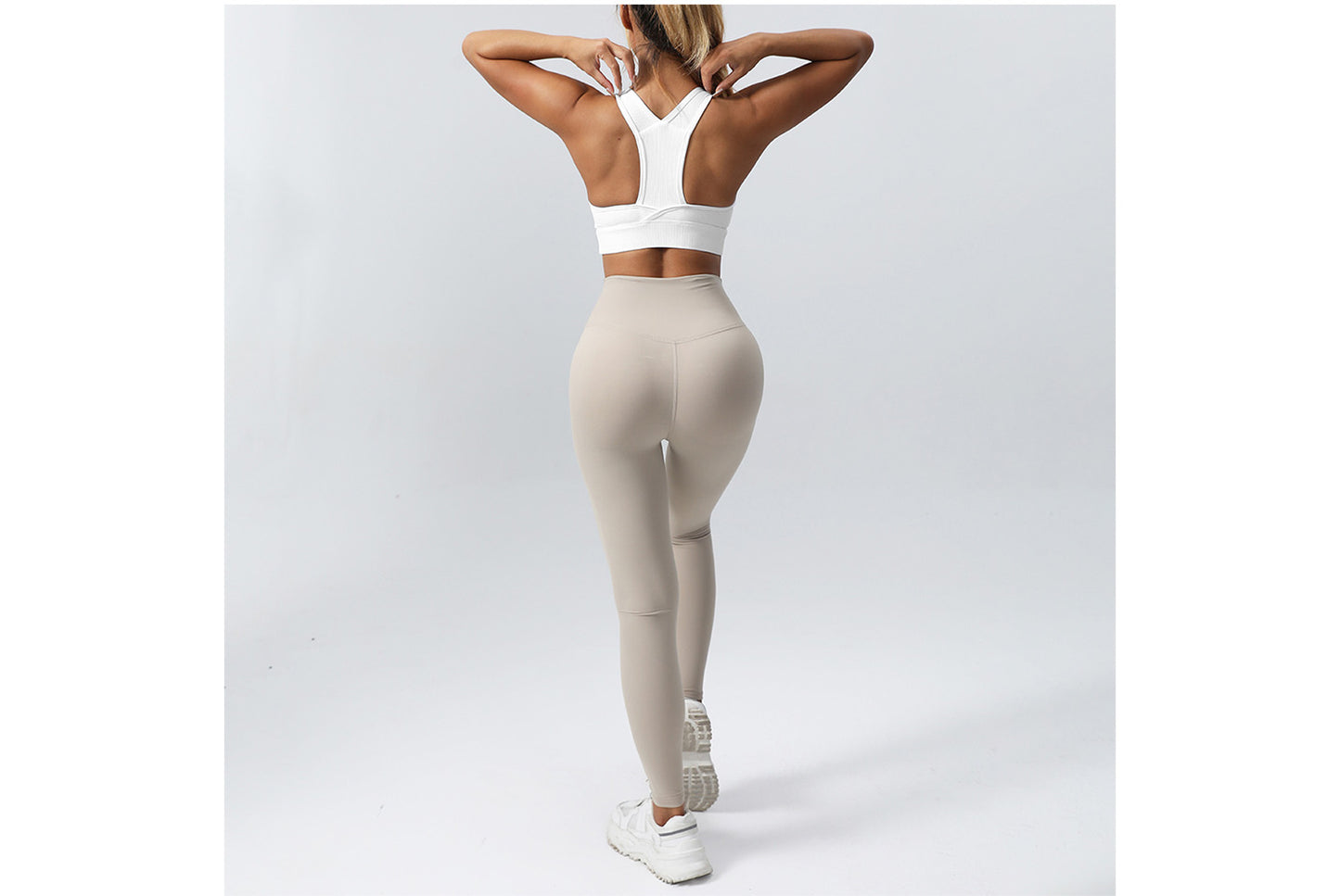 **High-Strength Shock-Insulating Sports Bra (Beautiful Back Yoga Bra)**